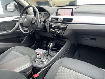BMW X1 20d — photo 9