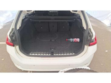 BMW Série 3 318d — photo 10