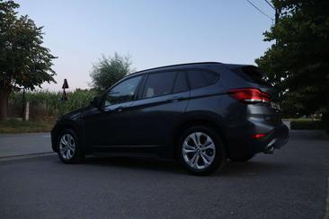 BMW X1 XDrive25e — photo 21