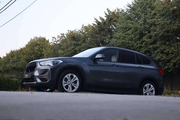 BMW X1 XDrive25e — photo 22