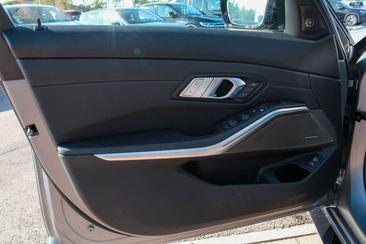 BMW M3 — photo 11