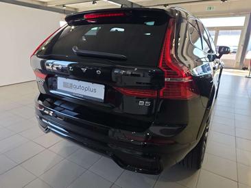 Volvo XC60 B5 R-Design — photo 7