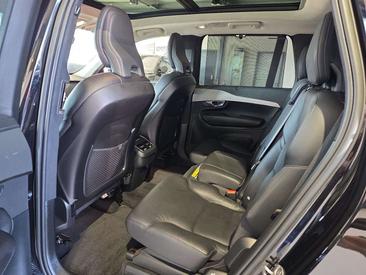 Volvo XC90 B5 Ultimate — photo 18