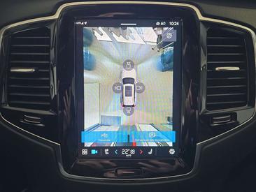 Volvo XC90 B5 Ultimate — photo 28