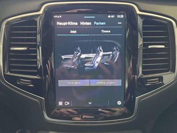 Volvo XC90 B5 Ultimate — photo 31