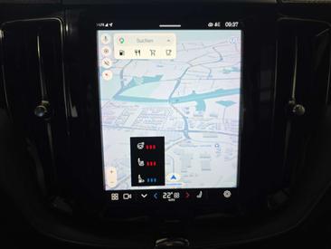 Volvo XC60 B5 R-Design — photo 27