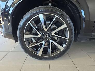 Volvo XC90 B5 Ultimate — photo 37