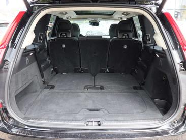 Volvo XC90 D5 Ultimate — photo 10