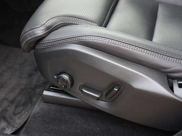 Volvo XC90 D5 Ultimate — photo 13