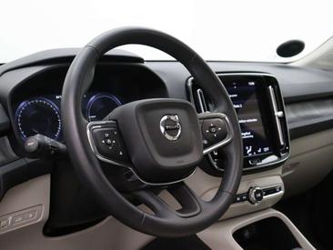 Volvo XC40 T5 Recharge Core — photo 7