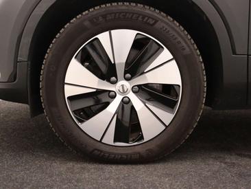 Volvo XC40 T5 Recharge Core — photo 31