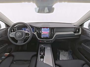 Volvo XC60 — photo 5