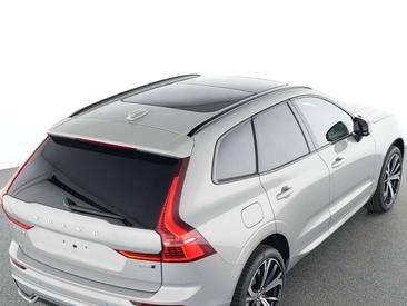Volvo XC60 B5 — photo 9