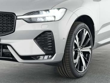 Volvo XC60 B5 — photo 10