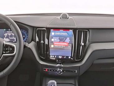 Volvo XC60 B5 — photo 15