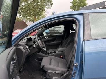Volvo C40 Recharge Core — photo 13