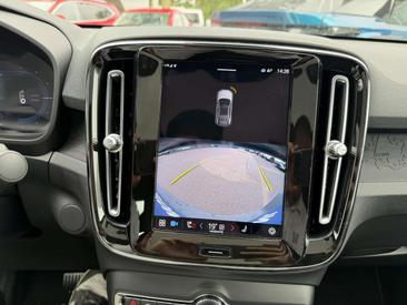Volvo C40 Recharge Core — photo 18