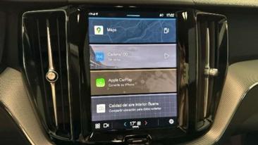 Volvo XC60 B4 Core — photo 15