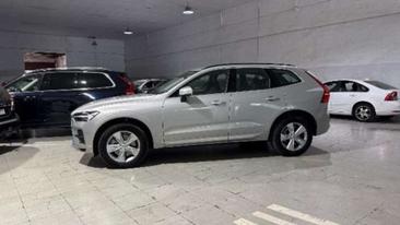Volvo XC60 B4 Core — photo 22