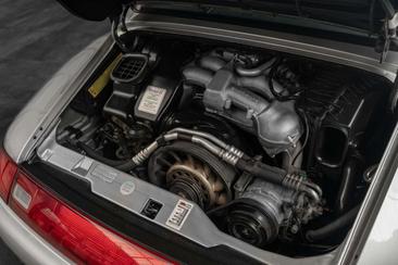 Porsche 993 Carrera 4S — photo 13