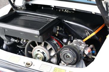 Porsche 930 Turbo — photo 4