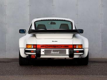 Porsche 930 Turbo — photo 6