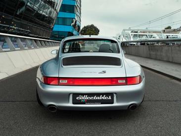 Porsche 993 Carrera 4S — photo 6