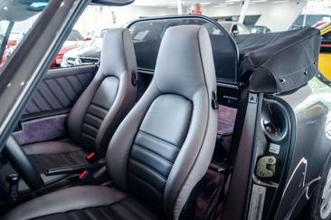 Porsche 964 Carrera 2 — photo 15