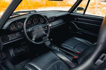 Porsche 993 Carrera — photo 13