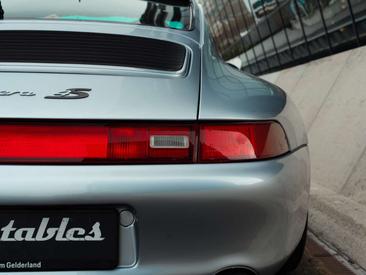 Porsche 993 Carrera 4S — photo 11