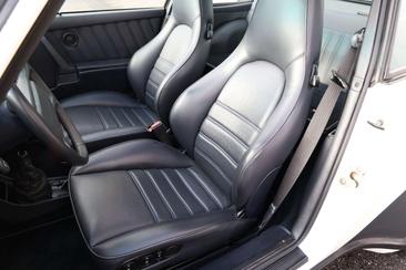 Porsche 930 Turbo — photo 16