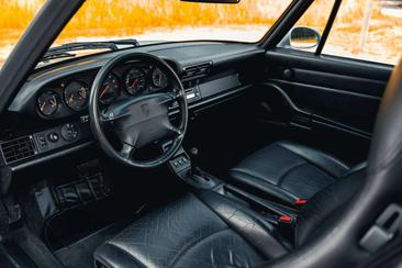 Porsche 993 Carrera — photo 13