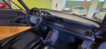 Porsche 993 Carrera 2 — photo 10