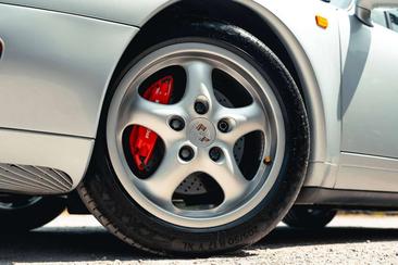 Porsche 993 Carrera — photo 21
