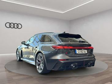 Audi RS5 Avant Performance — photo 8