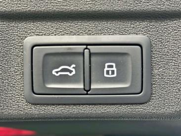 Audi A5 Sportback E-hybrid — photo 25