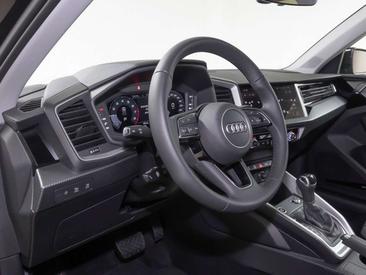 Audi A1 S Line 35 TFSI — photo 12
