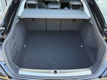 Audi A5 Sportback 40 TFSI — photo 13