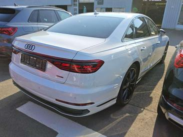 Audi A8 S Line 50 TDI — photo 3
