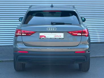 Audi Q3 45 TFSIe — photo 5