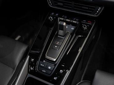 Porsche 992 I Turbo S — photo 12