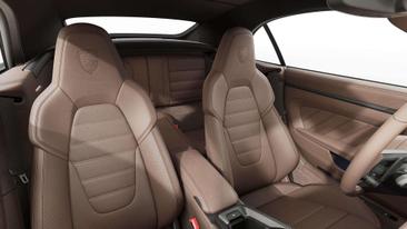 Porsche 992 I Carrera 4S — photo 6