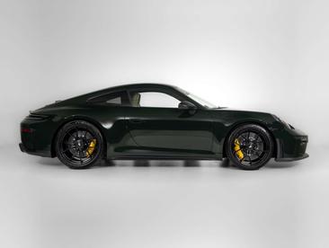Porsche 992 I GT3 Touring — photo 9