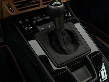 Porsche 992 I GT3 Touring — photo 15