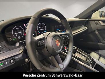 Porsche 992 I Carrera 4S — photo 12