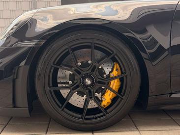 Porsche 992 II GT3 — photo 8