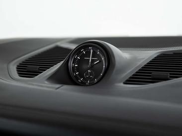 Porsche Cayenne III Turbo E-Hybrid — photo 9