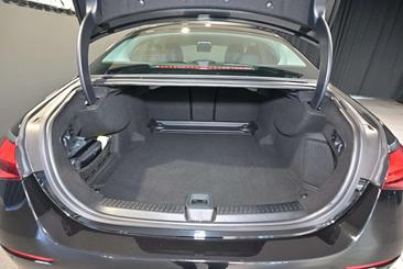 Mercedes Classe E 200 AVANTGARDE — photo 13