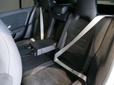 Mercedes CLA 200 AMG Line — photo 22