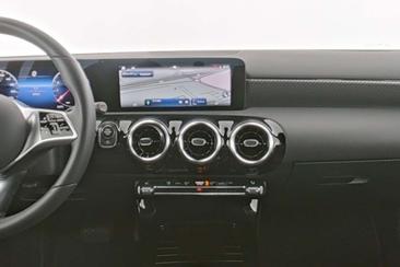 Mercedes Classe A 180 AMG Line — photo 14